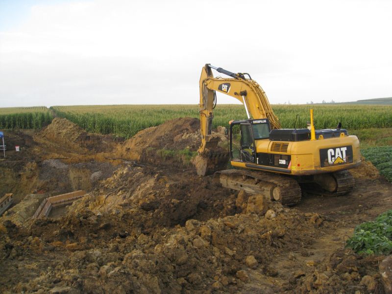 Laser Precision Excavator 3